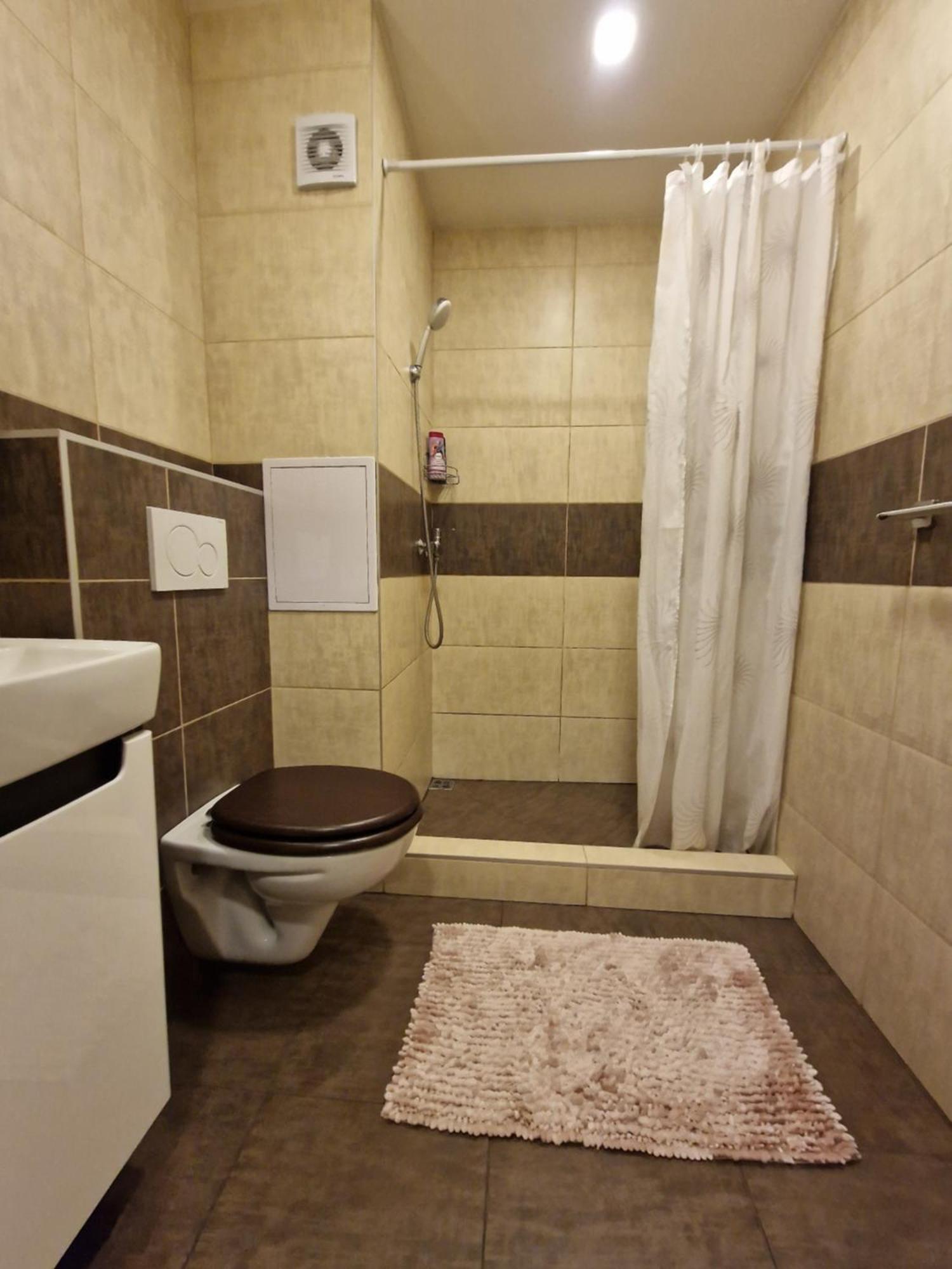 Apartman Valentina Zlin Exterior photo